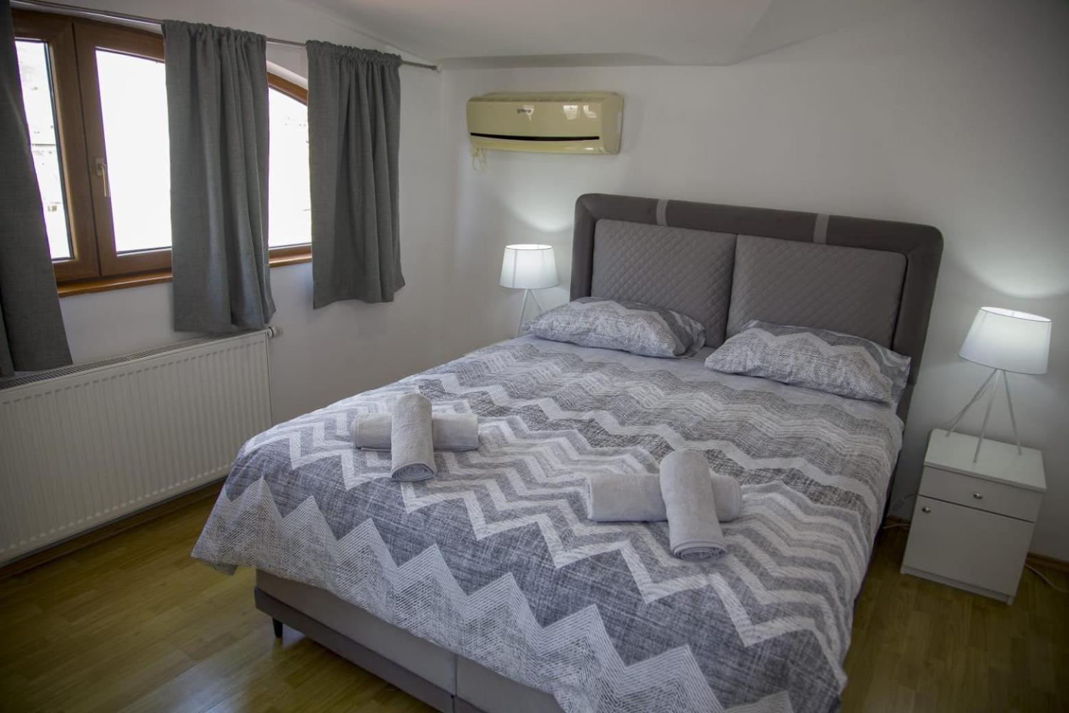 Apartmani Kamelia Mostar Exteriör bild